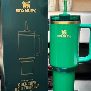 Stanley Quencher H2.0 40oz Shamrock